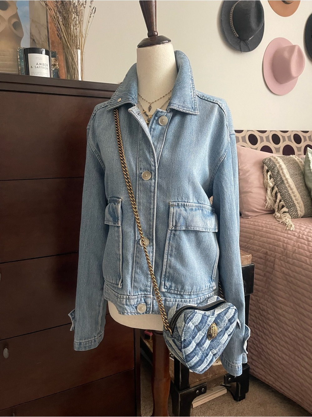 Kurt Geiger Denim Heart Crossbody - Picture 3 of 5
